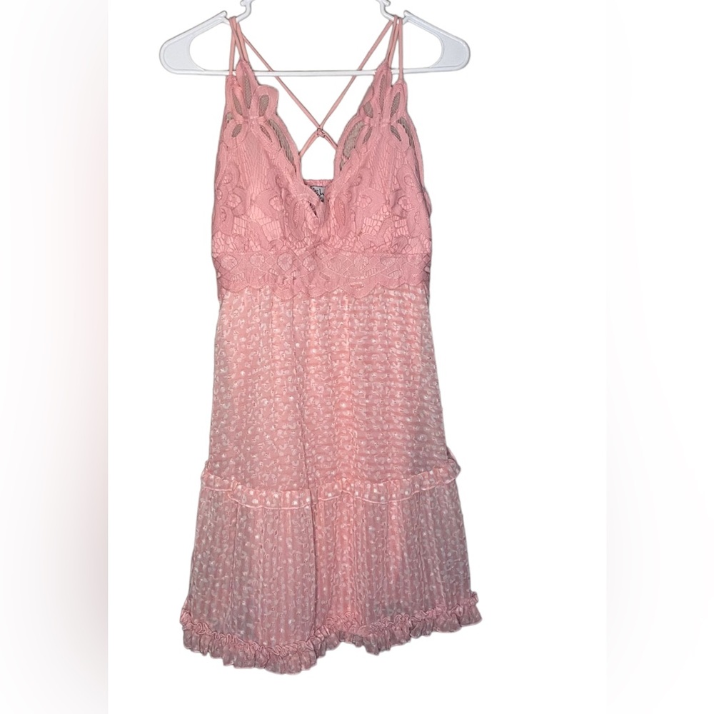 J for Justify woman Light pink crochet medium mini dress